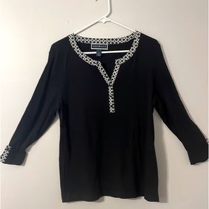 Black top with White & Black trim by Karen Scott.